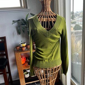 Grass Green pull-over sweater